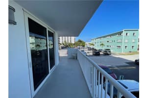 1601 S Ocean Dr APT 203, Hollywood, FL 33019, Sold 05/02/22