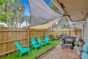 8210 NW 191st Ln #19l, Hialeah, FL 33015, Sold 04/21/22