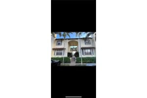 1524 SE 12th St APT 5, Fort Lauderdale, FL 33316, Sold 05/13/22