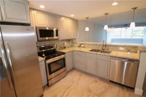 4091 Cypress Reach Ct APT 405, Pompano Beach, FL 33069, Sold 04/18/22