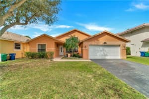 2620 NW 123rd Dr, Coral Springs, FL 33065, Sold 04/22/22
