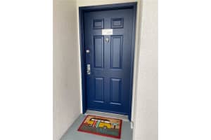 520 SE 12th St APT 403, Dania Beach, FL 33004, Sold 05/03/22