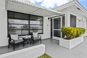 8110 NW 57th Ct, Tamarac, FL 33321, Sold 04/22/22