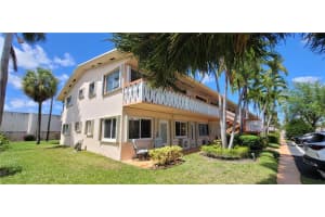 1000 SW 11th Ave #103, Hallandale Beach, FL 33009, Sold 04/26/22