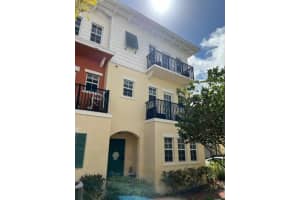 621 SW 2nd Dr #621, Pompano Beach, FL 33060, Sold 05/05/22