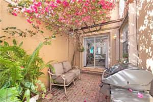 416 NW 24th Ave #416, Boynton Beach, FL 33426, Sold 04/25/22