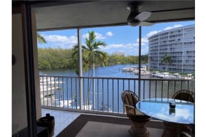 1427 E Hillsboro Blvd APT 425, Deerfield Beach, FL 33441, Sold 05/03/22
