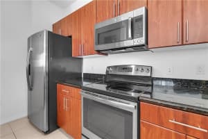 2421 NE 65th St APT 604, Fort Lauderdale, FL 33308, Sold 04/25/22