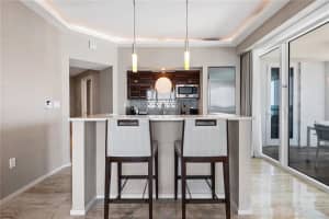 551 N Fort Lauderdale Beach Blvd H1717, Fort Lauderdale, FL 33304, Sold 09/13/22