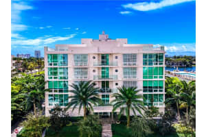 353 Sunset Dr, Fort Lauderdale, FL 33301, Sold 05/09/22