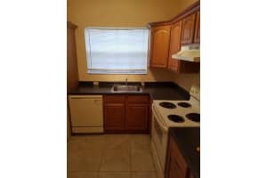 680 Cypress Club Way H10, Pompano Beach, FL 33064, Sold 05/02/22