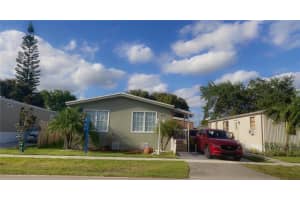 21651 NW 7th St, Pembroke Pines, FL 33029, Sold 05/19/22