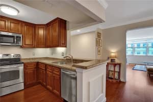 1160 N Federal Hwy APT 922, Fort Lauderdale, FL 33304, Sold 05/25/22