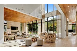 811 Solar Isle Dr, Fort Lauderdale, FL 33301, Sold 04/20/22