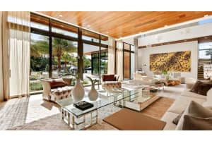 811 Solar Isle Dr, Fort Lauderdale, FL 33301, Sold 04/20/22