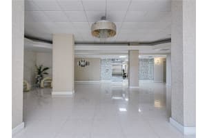 1833 S Ocean Dr APT 208, Hallandale Beach, FL 33009, Sold 04/29/22