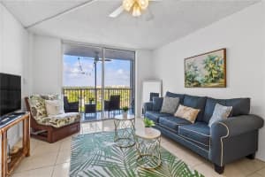 1391 S Ocean Blvd APT 805, Pompano Beach, FL 33062, Sold 05/17/22