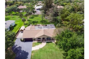 5827 NW 77th Terrace, Parkland, FL 33067, Sold 06/17/22