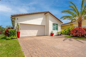 4188 Rosa Dr, Lighthouse Point, FL 33064, Sold 04/29/22