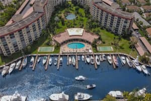 2731 NE 14th Street Causeway APT 907, Pompano Beach, FL 33062, Sold 05/19/22