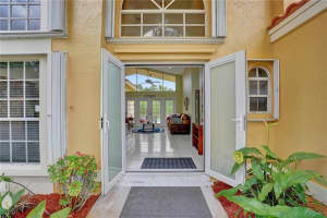 4855 NW 98th Way, Coral Springs, FL 33076, Sold 05/06/22