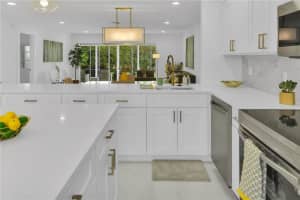 5075 Petal Pl APT C, Delray Beach, FL 33484, Sold 04/29/22