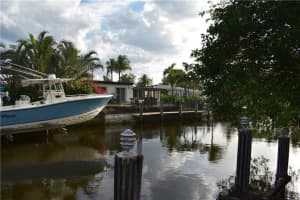 1000 SW 12th Ct, Fort Lauderdale, FL 33315, Sold 04/13/22
