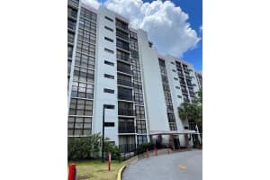 16909 N Bay Rd APT 504, Sunny Isles Beach, FL 33160, Sold 05/20/22