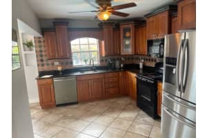 1986 NW 32nd St, Oakland Park, FL 33309, Sold 04/26/22
