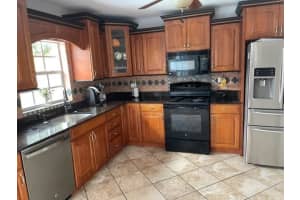 1986 NW 32nd St, Oakland Park, FL 33309, Sold 04/26/22
