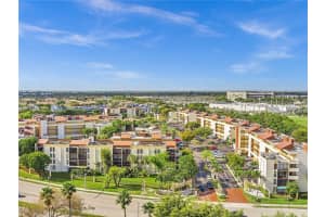 8810 Fontainebleau Blvd APT 305, Miami, FL 33172, Sold 05/26/22