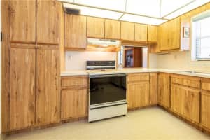 4955 E Sabal Palm Blvd APT 311, Tamarac, FL 33319, Sold 04/28/22