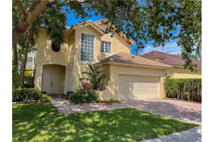 9927 NW 19th St, Pembroke Pines, FL 33024, Sold 04/26/22