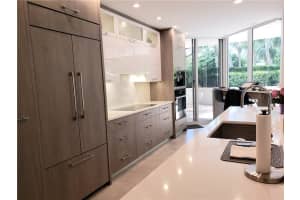 3200 N Ocean Blvd, Fort Lauderdale, FL 33308, Sold 05/23/22