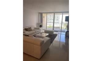 2200 NE 33rd Ave #7j, Fort Lauderdale, FL 33305, Sold 05/25/22