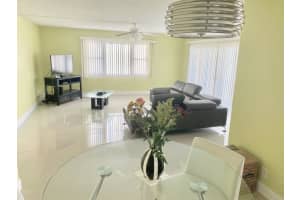 1200 Hibiscus Ave, Pompano Beach, FL 33062, Sold 05/03/22