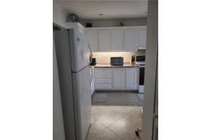 4140 NW 44th Ave APT 210, Lauderdale Lakes, FL 33319, Sold 05/10/22