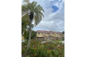19018 NW 52nd Pl, Miami Gardens, FL 33055, Sold 06/23/22
