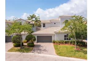 896 Spinnaker Dr, Hollywood, FL 33019, Sold 05/19/22