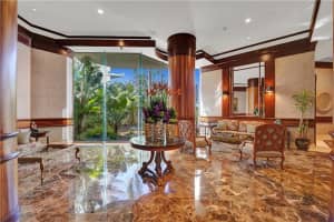 20185 E Country Club Dr, Miami, FL 33180, Sold 05/25/22