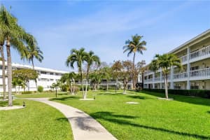 2455 NE 51st St e 210, Fort Lauderdale, FL 33308, Sold 05/13/22
