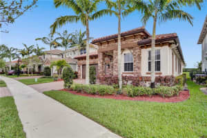 8570 S Miralago Way, Parkland, FL 33076, Sold 06/17/22