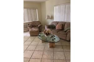 455 Golden Isles Dr APT 109, Hallandale Beach, FL 33009, Sold 05/10/22