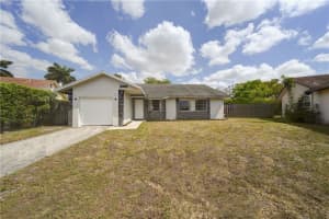 4993 NW 92nd Ave, Sunrise, FL 33351, Sold 05/19/22