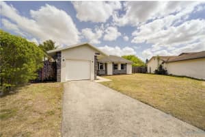 4993 NW 92nd Ave, Sunrise, FL 33351, Sold 05/19/22