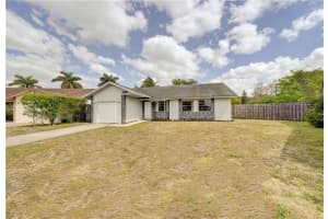 4993 NW 92nd Ave, Sunrise, FL 33351, Sold 05/19/22