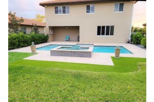 4949 Manchia Dr, Lake Worth Beach, FL 33463, Sold 05/31/22