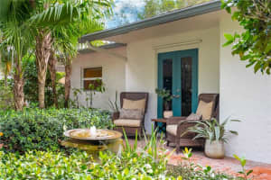 14330 SW 20th St, Davie, FL 33325, Sold 07/20/22