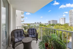2851 NE 183rd St #614e, Aventura, FL 33160, Sold 05/20/22