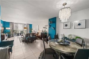 2851 NE 183rd St #614e, Aventura, FL 33160, Sold 05/20/22